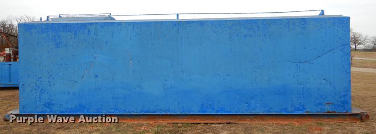 image for item EZ9907 Oil field dog house