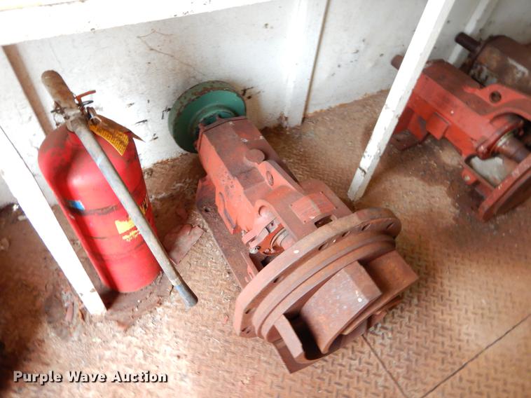 image for item EZ9907 Oil field dog house