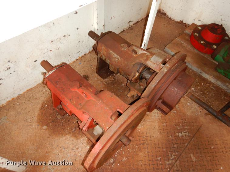 image for item EZ9907 Oil field dog house