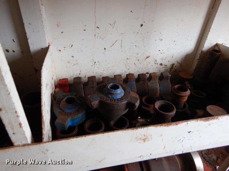 image for item EZ9907 Oil field dog house