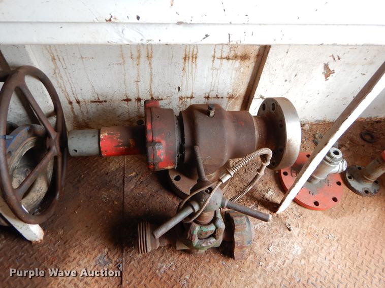 image for item EZ9907 Oil field dog house