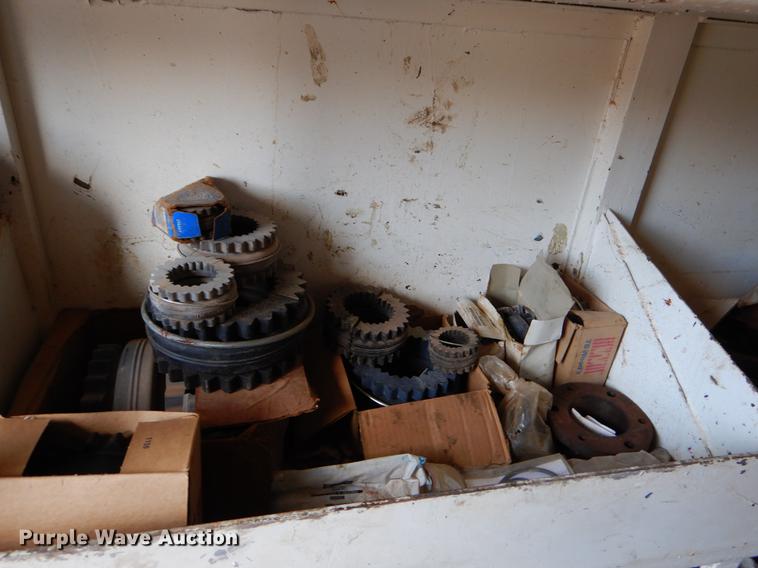 image for item EZ9907 Oil field dog house