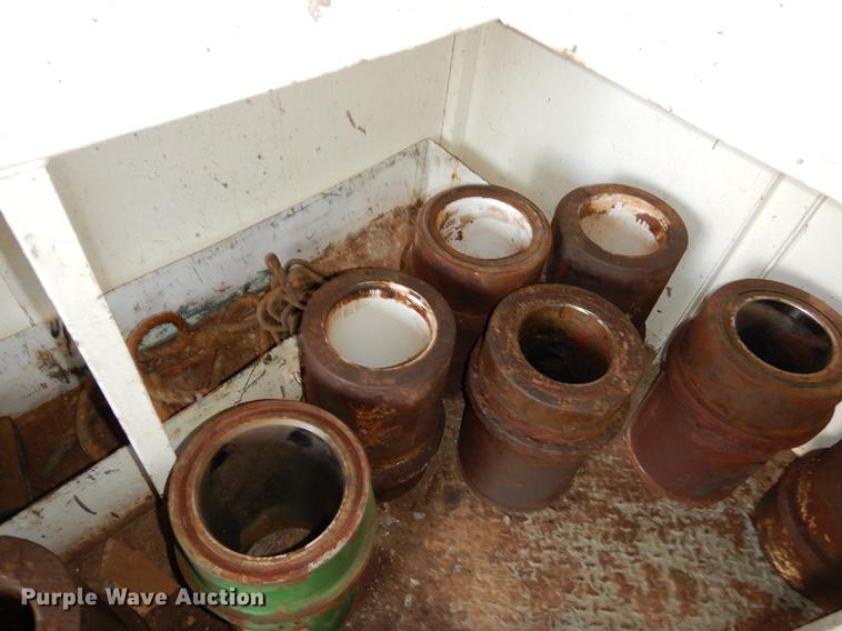 image for item EZ9907 Oil field dog house