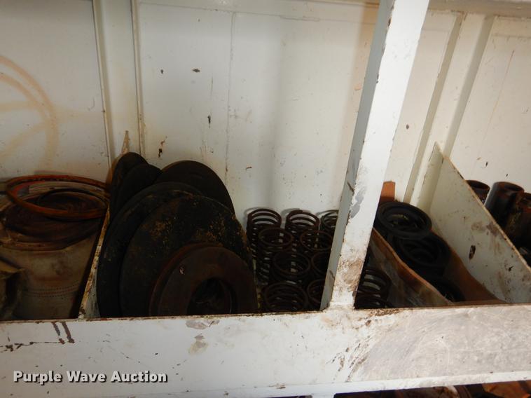 image for item EZ9907 Oil field dog house