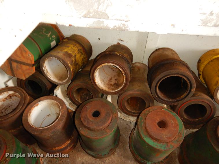 image for item EZ9907 Oil field dog house