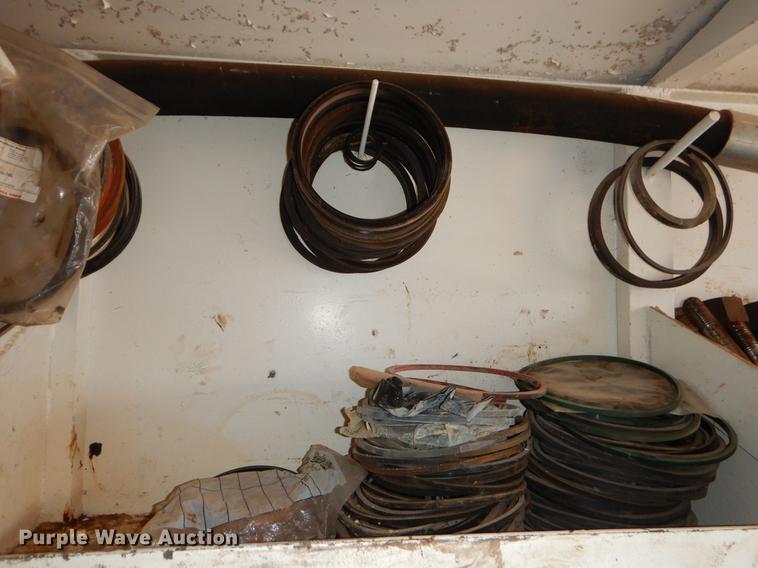 image for item EZ9907 Oil field dog house