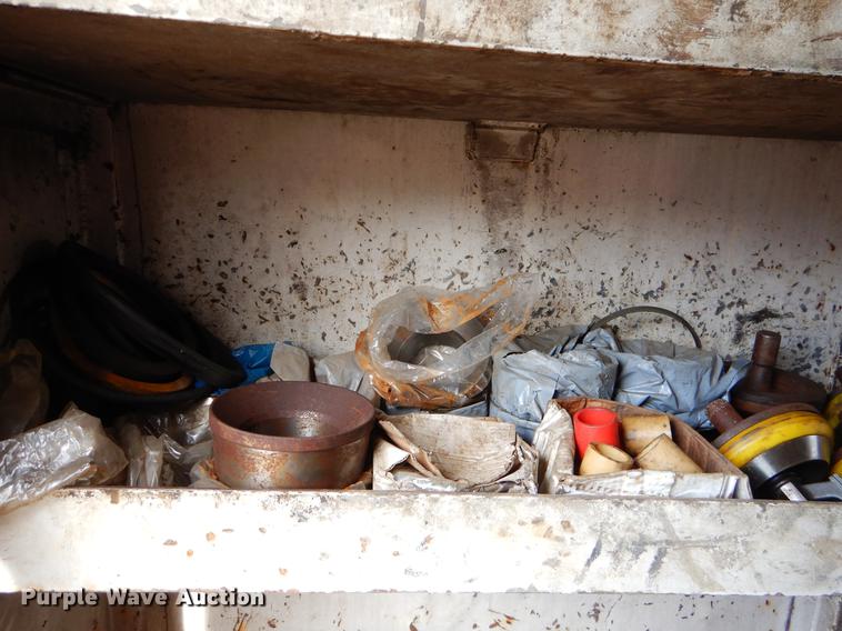 image for item EZ9908 Oil field dog house