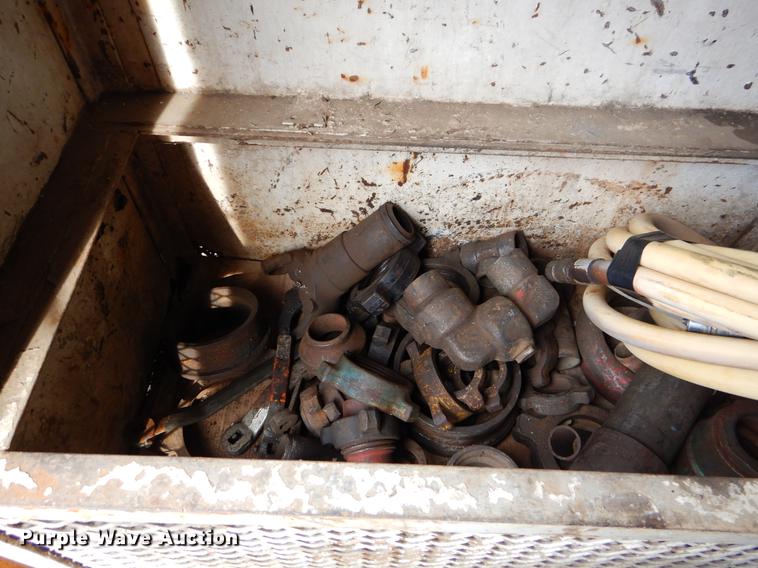 image for item EZ9908 Oil field dog house