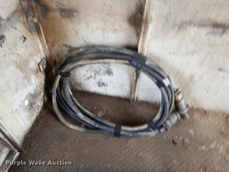 image for item EZ9908 Oil field dog house