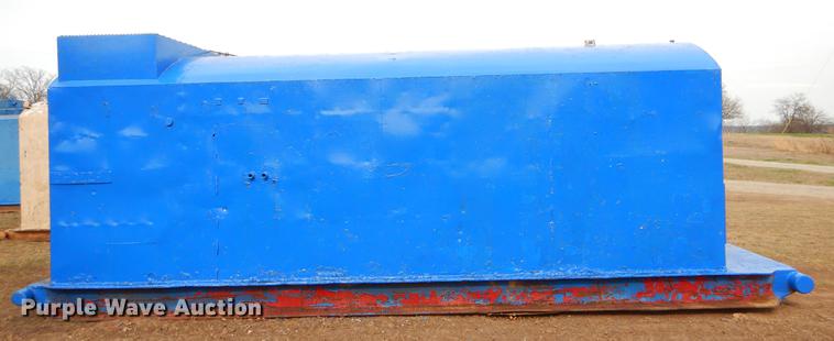 image for item EZ9909 Oil field dog house