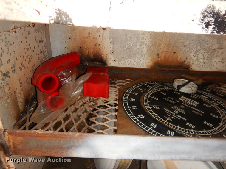 image for item EZ9909 Oil field dog house