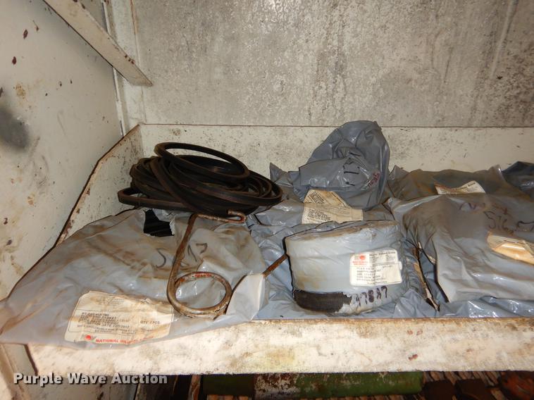 image for item EZ9909 Oil field dog house