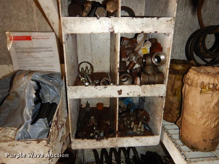 image for item EZ9909 Oil field dog house