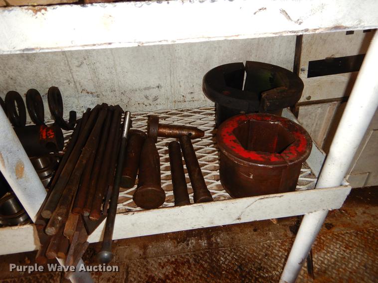 image for item EZ9909 Oil field dog house