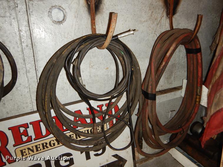 image for item EZ9909 Oil field dog house