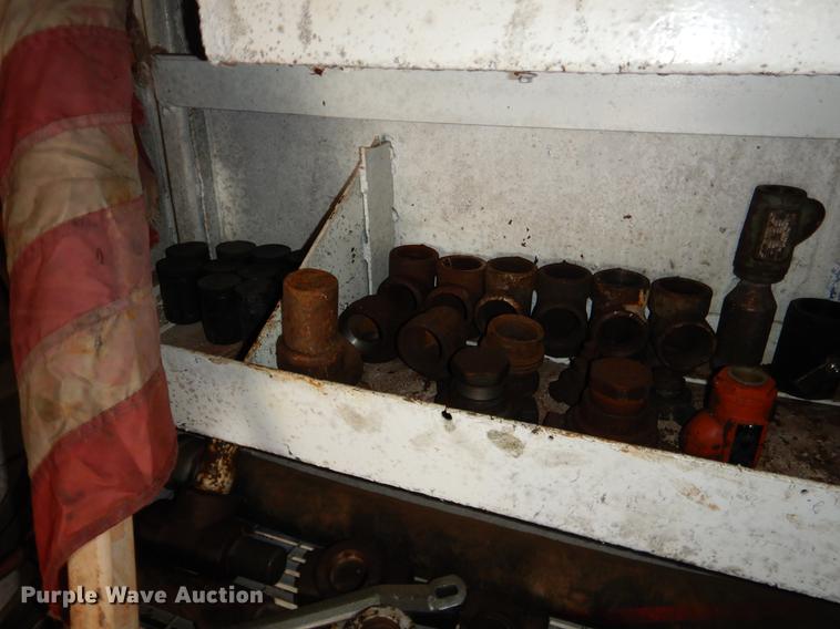 image for item EZ9909 Oil field dog house