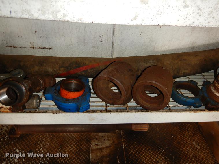 image for item EZ9909 Oil field dog house