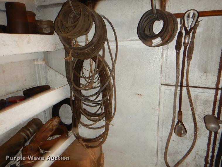 image for item EZ9909 Oil field dog house