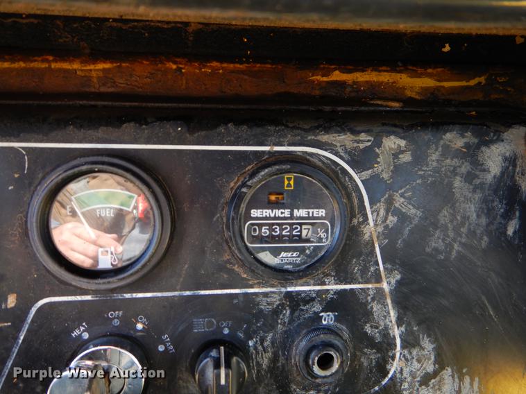 image for item EZ9955 1993 Komatsu D37P dozer