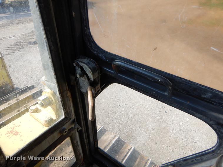 image for item EZ9955 1993 Komatsu D37P dozer