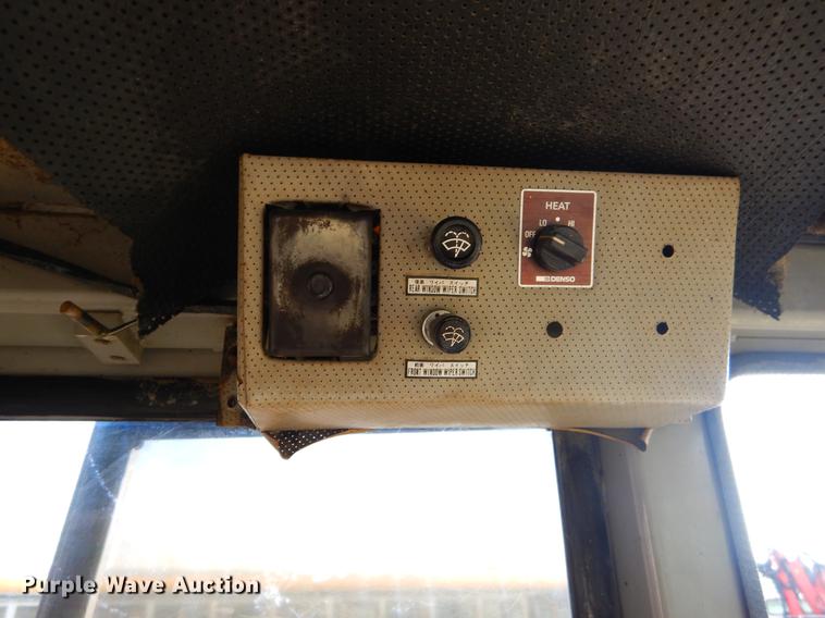 image for item EZ9955 1993 Komatsu D37P dozer