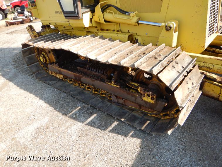 image for item EZ9955 1993 Komatsu D37P dozer