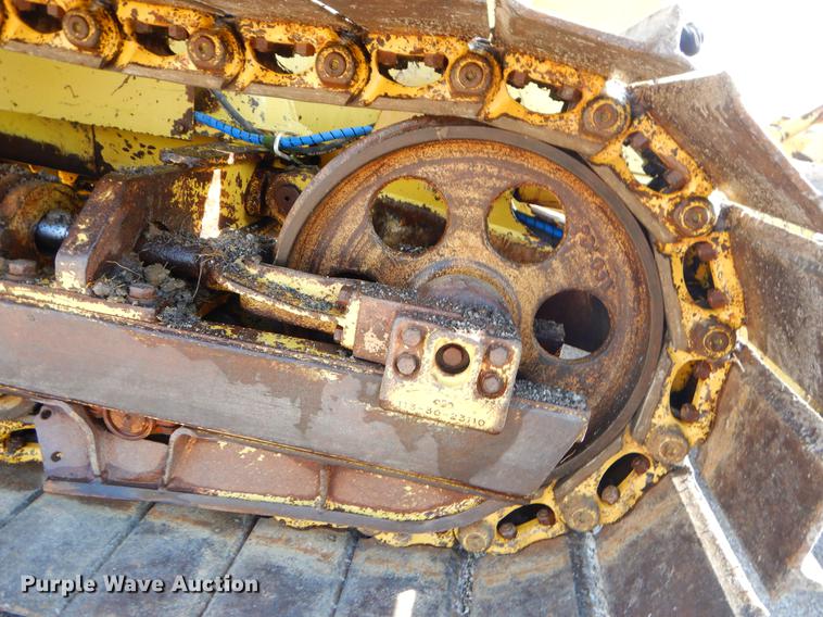 image for item EZ9955 1993 Komatsu D37P dozer