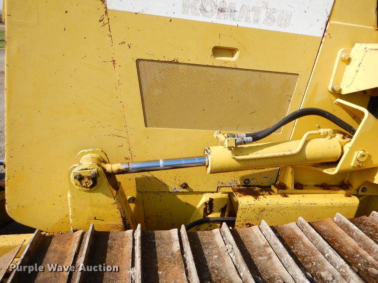 image for item EZ9955 1993 Komatsu D37P dozer