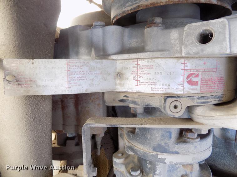 image for item FH9028 1997 Ford Louisville truck cab and chassis