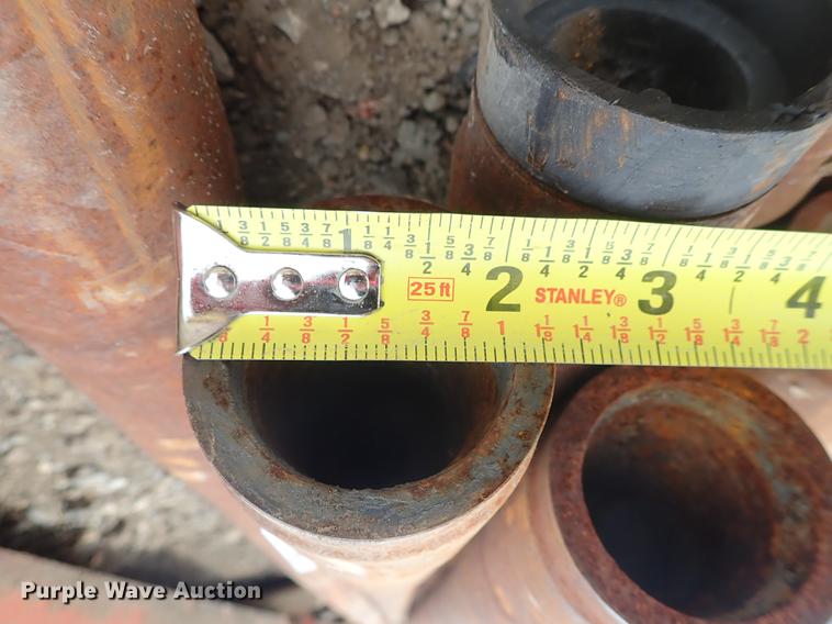 (23) Ditch Witch JT1720 boring rods in Park City, KS Item FL9637 sold