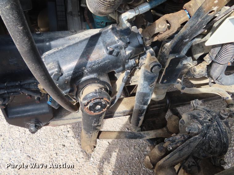 image for item L1482 2009 International 7400 digger derrick truck