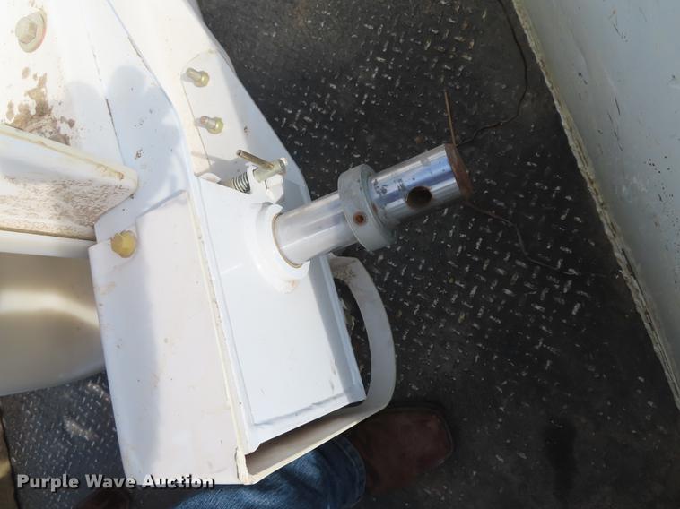 image for item L1482 2009 International 7400 digger derrick truck