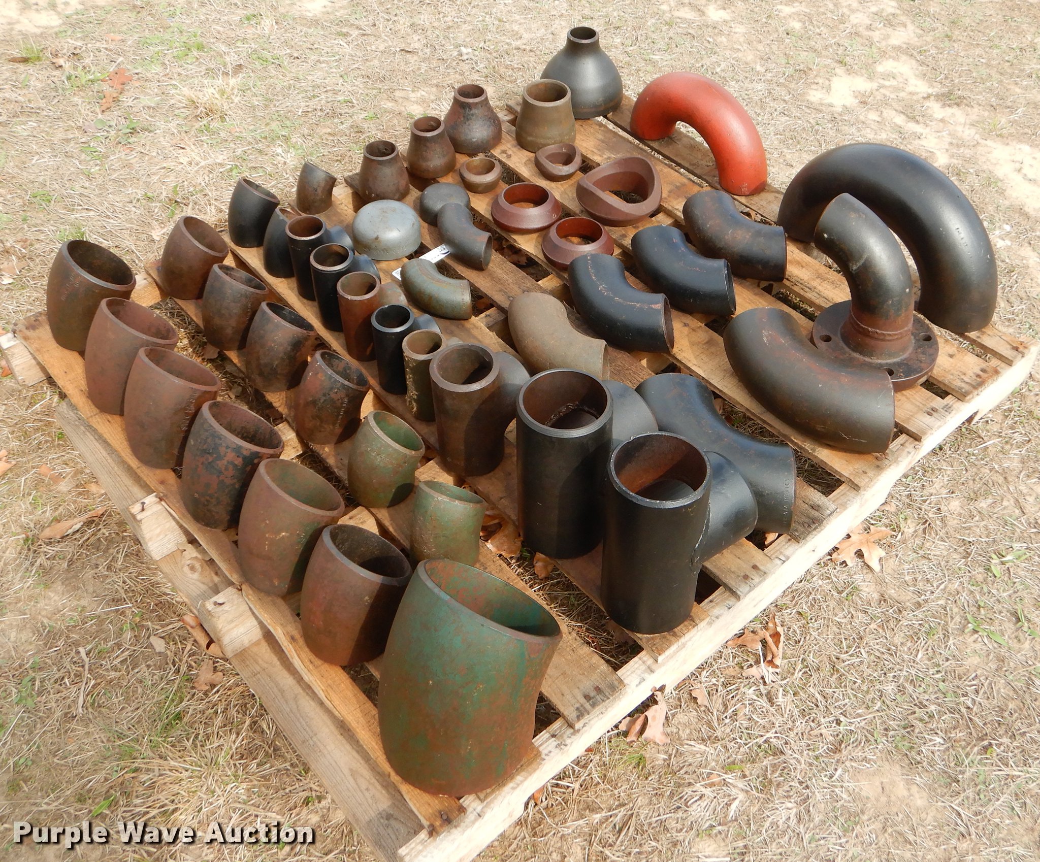 Oil field pipe fittings in Cleveland , OK Item EZ9887 sold Purple Wave