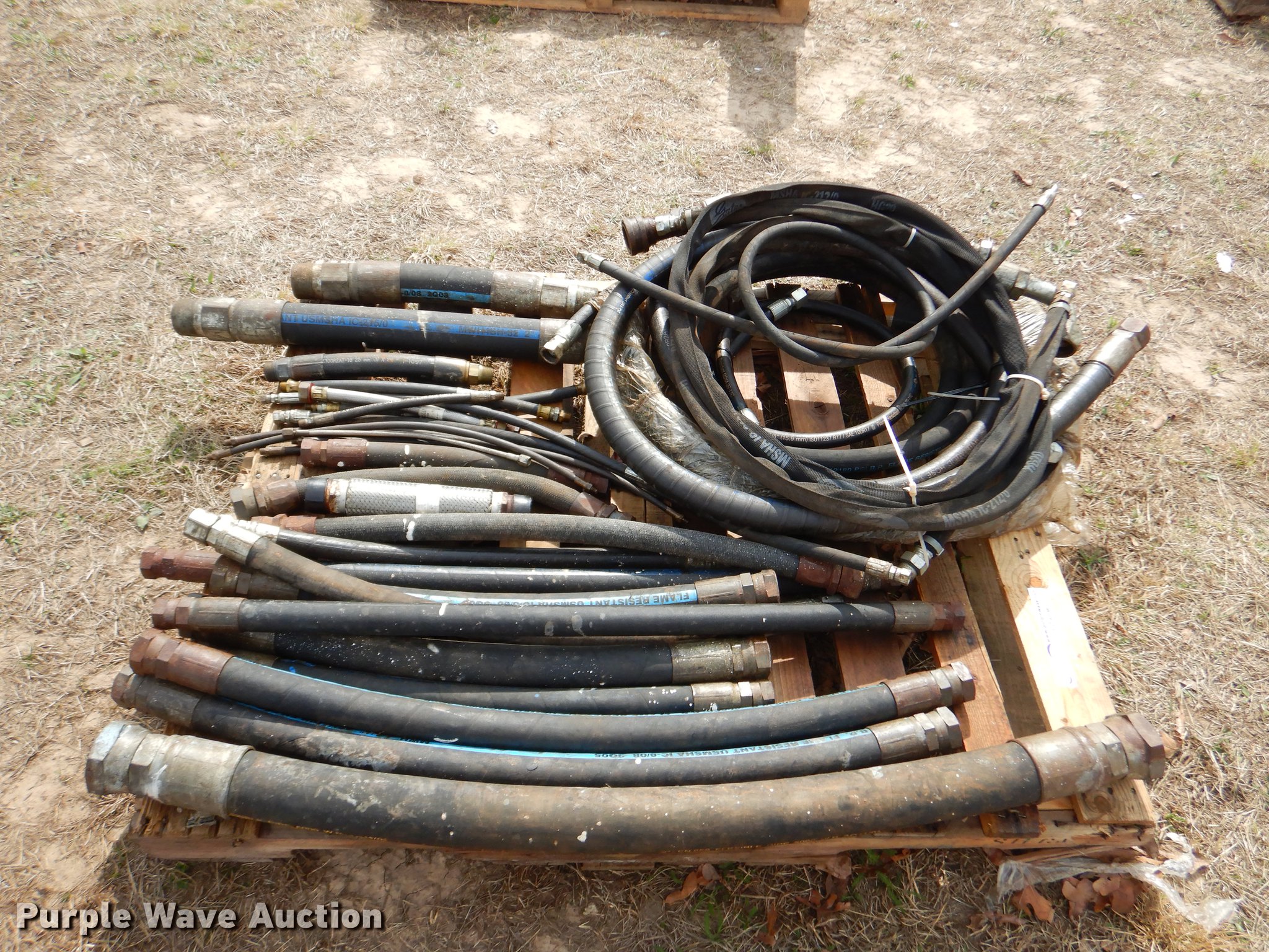 High pressure hydraulic lines in Cleveland , OK Item EZ9896 sold Purple Wave