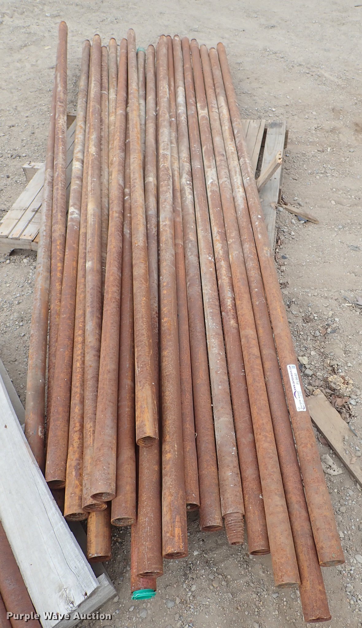 (21) Vermeer 20X22 boring rods in Park City, KS | Item FL9640 sold ...