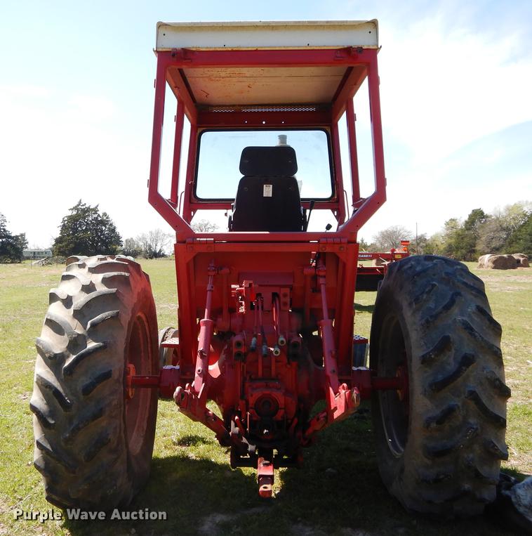 image for item DC0213 1974 International 966 tractor