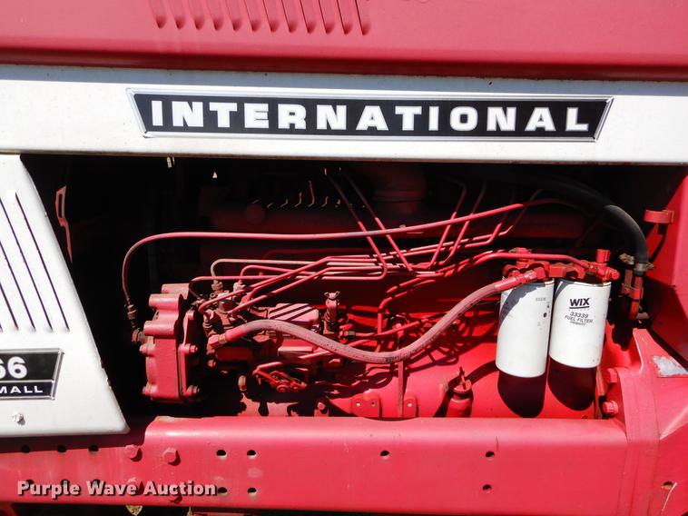 image for item DC0213 1974 International 966 tractor