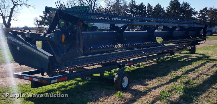 image for item DD6944 MacDon 960 draper head