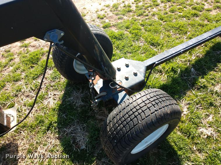 image for item DD6944 MacDon 960 draper head