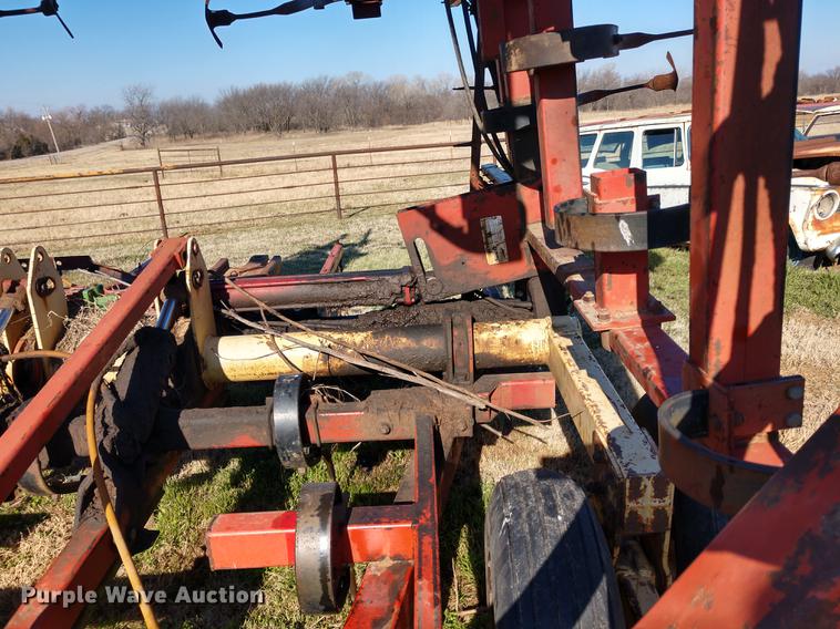 image for item DD6946 Krause 4241 field cultivator