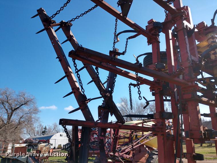 image for item DD6946 Krause 4241 field cultivator