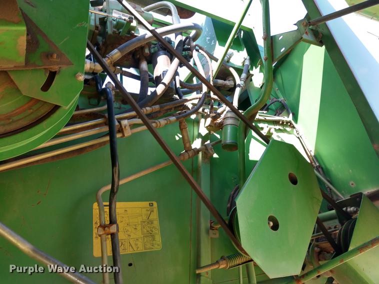 image for item DD6949 1994 John Deere 9600 combine
