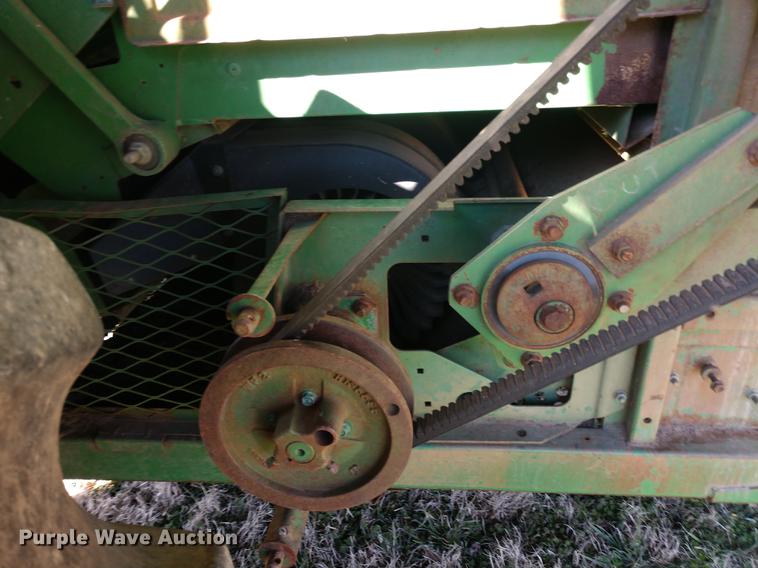 image for item DD6949 1994 John Deere 9600 combine