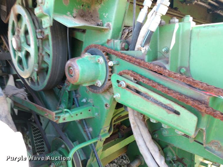 image for item DD6949 1994 John Deere 9600 combine