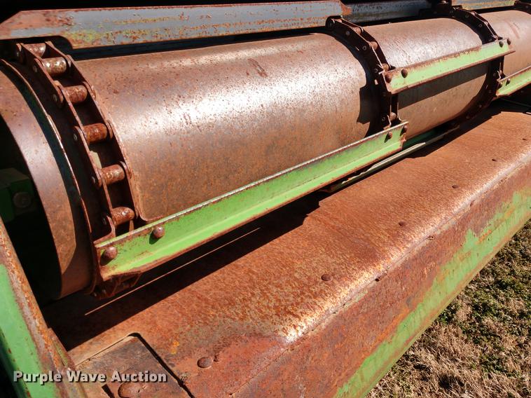 image for item DD6949 1994 John Deere 9600 combine