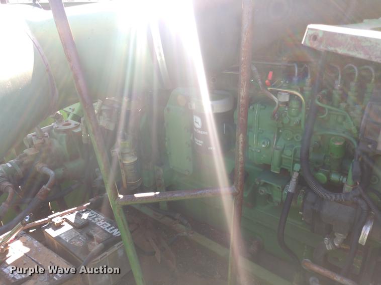 image for item DD6949 1994 John Deere 9600 combine