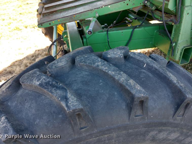 image for item DD6949 1994 John Deere 9600 combine