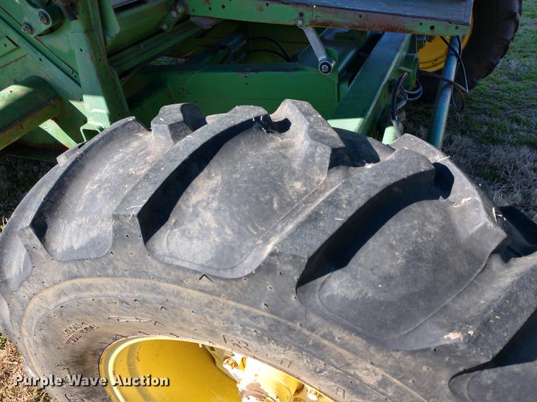 image for item DD6949 1994 John Deere 9600 combine