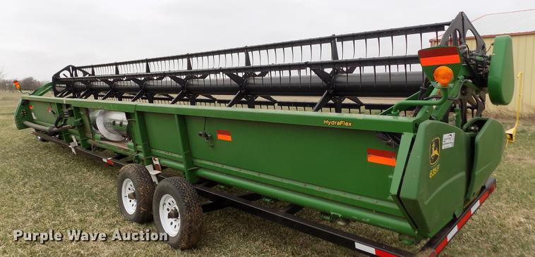 image for item DE1114 2010 John Deere 635F Hydraflex flex head