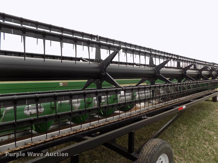 image for item DE1114 2010 John Deere 635F Hydraflex flex head